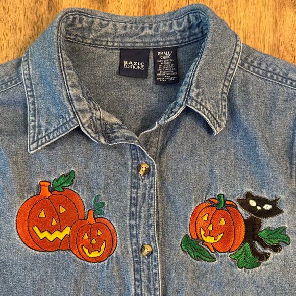 Halloween VTG Denim Shirt Jack-O-Lanterns Black Cat Embroidered Unisex Small - Picture 5 of 10